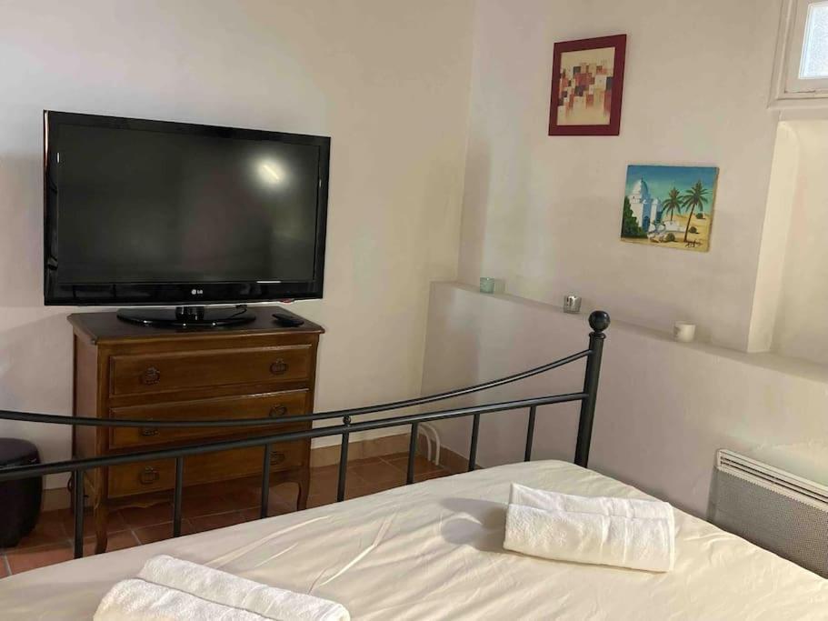 Appartement Avec Deux Chambres Centre Ville Aixois Aix-en-Provence Buitenkant foto